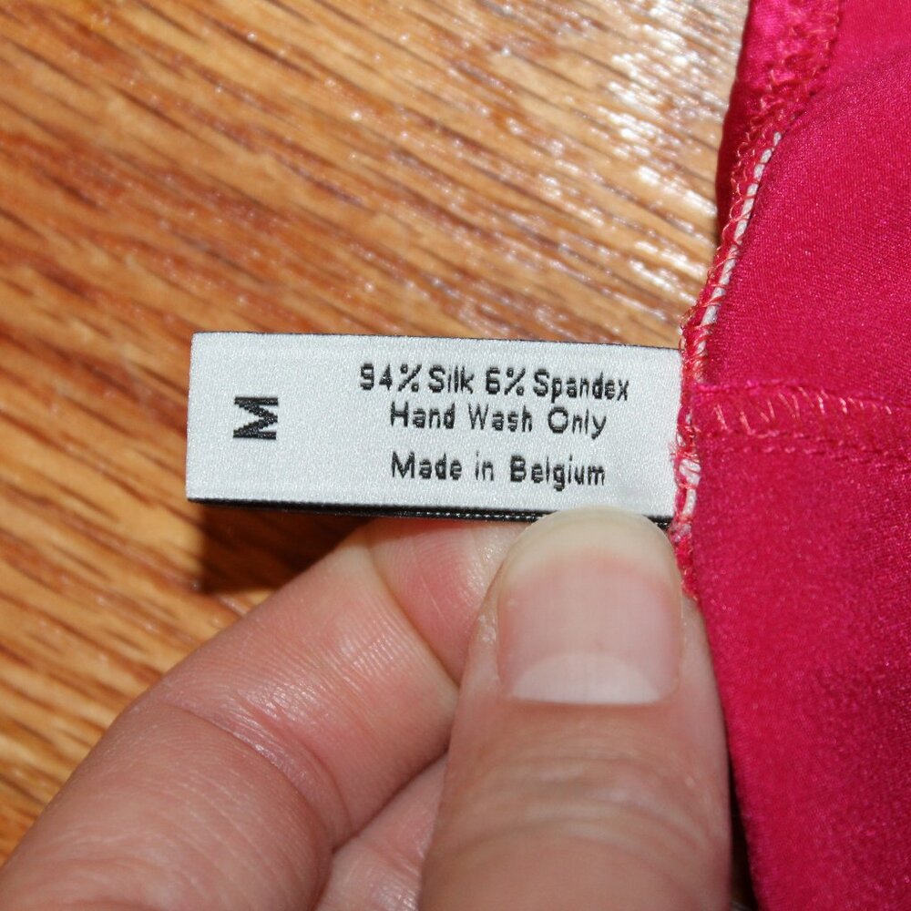 Carine Gilson panty Medium hot pink Chantilly lace trim stretch silk satin NWOT - Picture 10 of 11